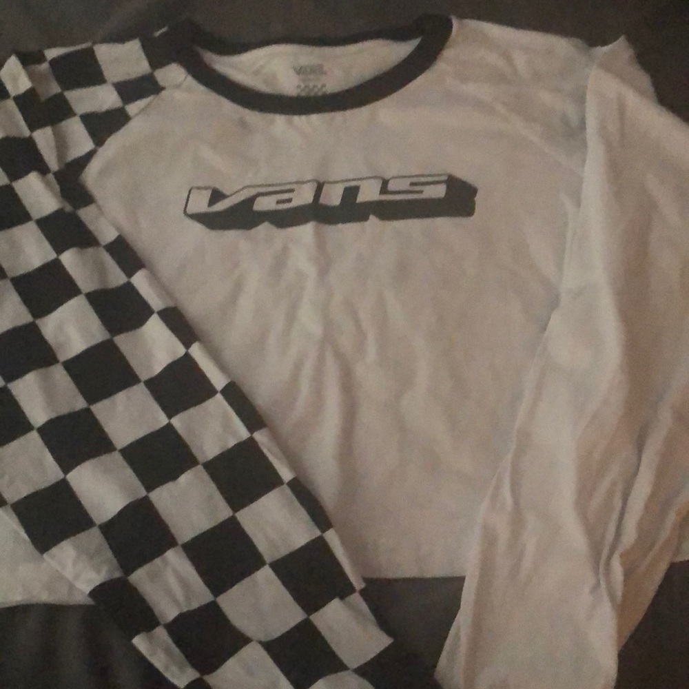 Women’s Large VANS CROPPED t-shirt.  Long sleeve.